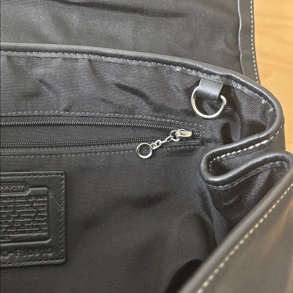 Coach Soho Hampton Leather Shoulder Bag Satchel in Black F10913 - Picture 7 of 14